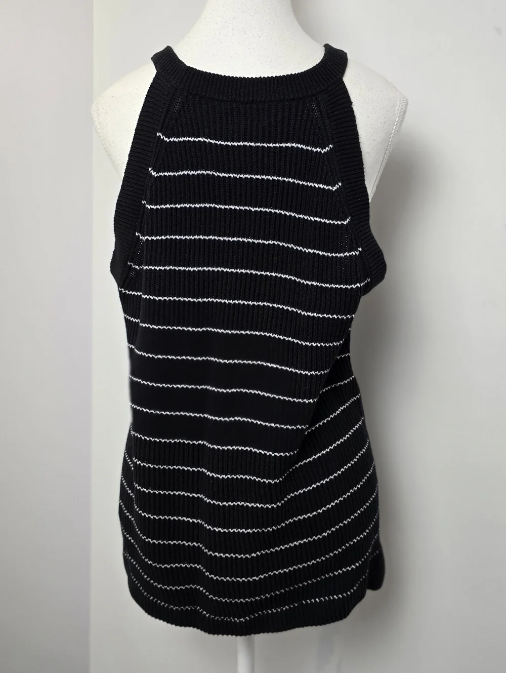 Old Navy Black White Striped Ribbed Knit High Neck Tank Top XL - Picture 3 of 5
